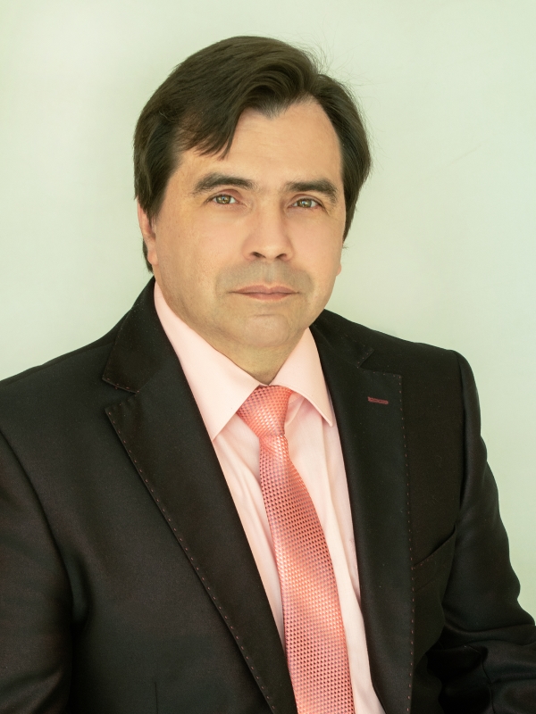 Остриков Алексей Геннадьевич.
