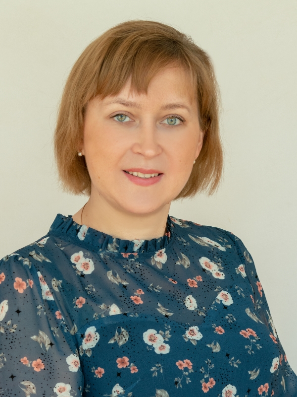 Овчинникова Майя Владимировна.